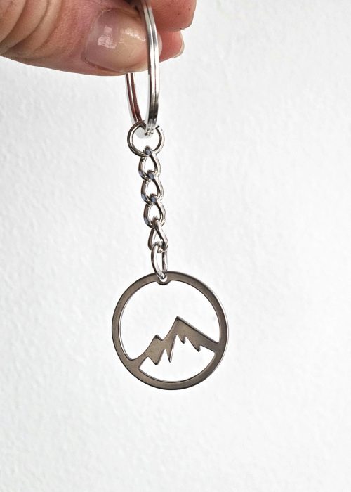 Mountain Keychain – Unique climbing gift for climbers and mountain lovers | climbing gadget keychain | perfect for outdoor lifestyle
